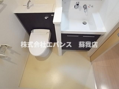 【洗面所】 | ヴィレッジゲート神明 | 広い洗面スペース