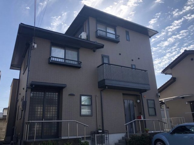 草津市南笠東１丁目の住宅付店舗戸建の外観