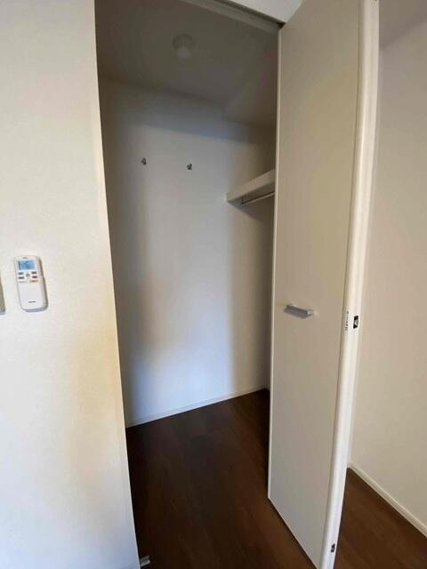 多摩市山王下１丁目の賃貸マンションの収納