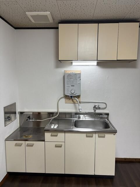 光ハイツのキッチン