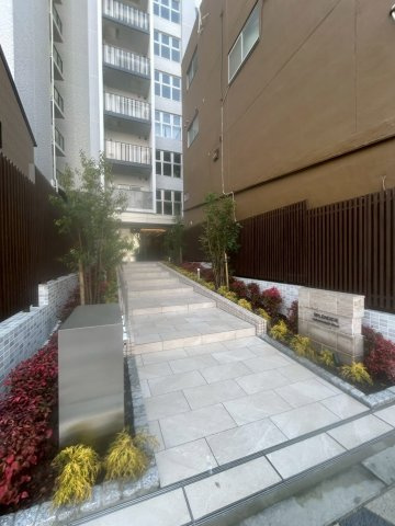 スプランディッド上本町WESTのその他