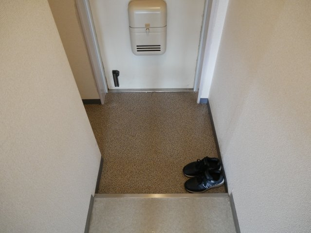 【玄関】 | HACHIBUSE帝塚山
