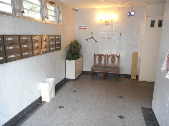 【エントランス】 | HACHIBUSE帝塚山