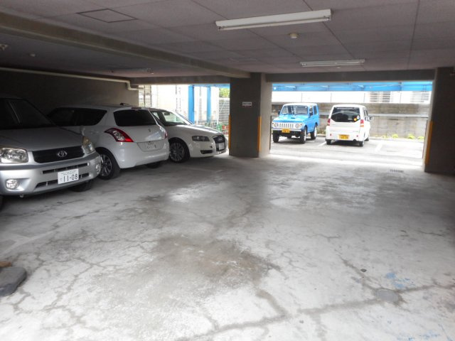 【駐車場】 | HACHIBUSE帝塚山