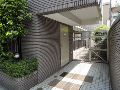 【エントランス】 | サティ中野