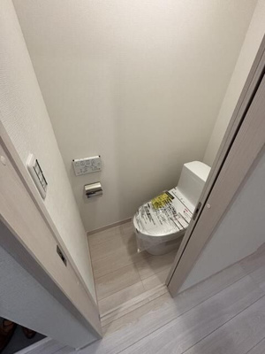 【トイレ】 | ルミエール中野1丁目