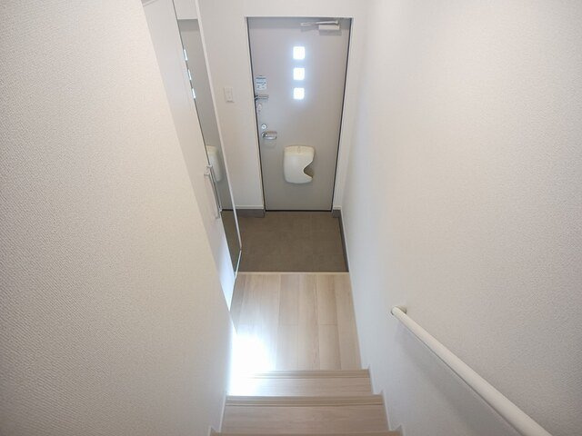 エクセラン　ルナの玄関