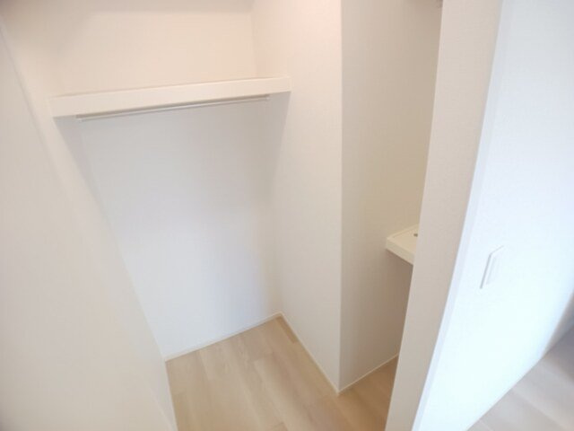 ブライトガーデンＢの収納