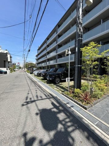 ファーストフィオーレ塚本リベルテの外観|落ち着いた雰囲気の外観です