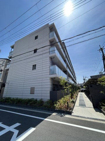 ファーストフィオーレ塚本リベルテの外観|外観は落ち着いています