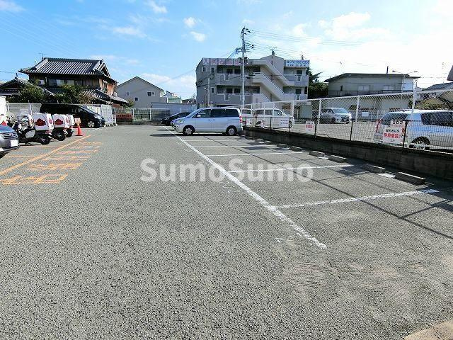 ビサイド大蔵谷の駐車場