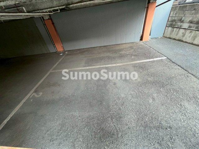 ピア西淀川B棟の駐車場|カースペースがあります