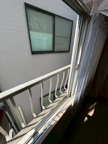 シャトー平野のバルコニー|開放的で明るい空間を演出してくれるバルコニーです