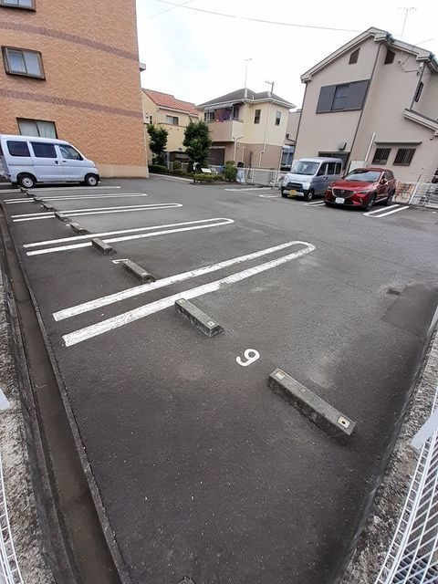 ヒルサイドテラスの駐車場
