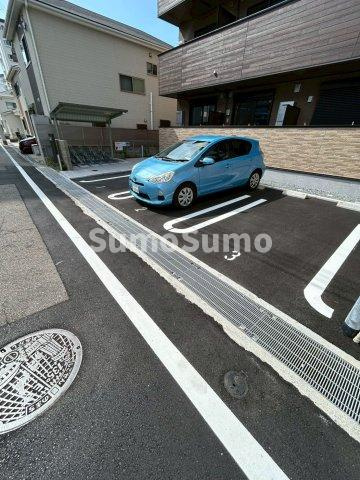 ヒカルサ明石硯町の駐車場|駐車スペースもあります