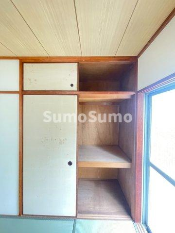 ピュアハイツ高丸第２の収納|こまごまとしたものを収納できそうですね