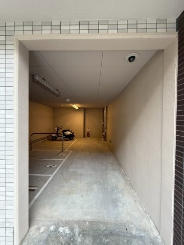 シャテーニュ上本町のロビー