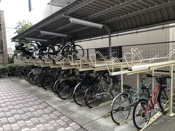 シャリエ六甲道の外観