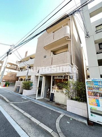 コモ西宮北口の外観