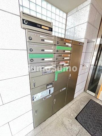 コモ西宮北口の外観