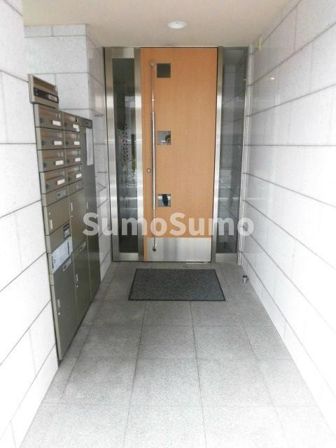 コモ西宮北口の外観