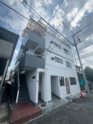 ヒルズ立花の外観