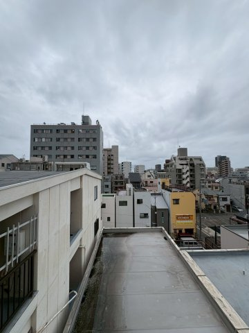 シップスビルの展望