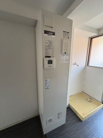 パルメゾン氷室のその他