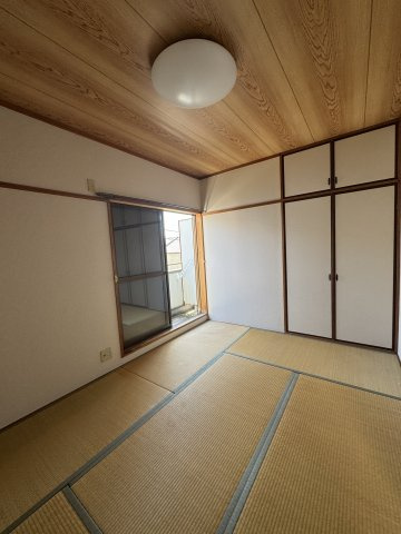 ひよどりハイツの和室