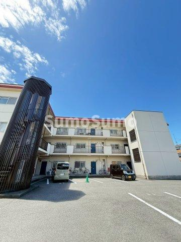 シャトレ北川の外観|外観は落ち着いています