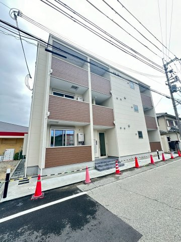 ジーメゾン西脇アノリスの駐車場