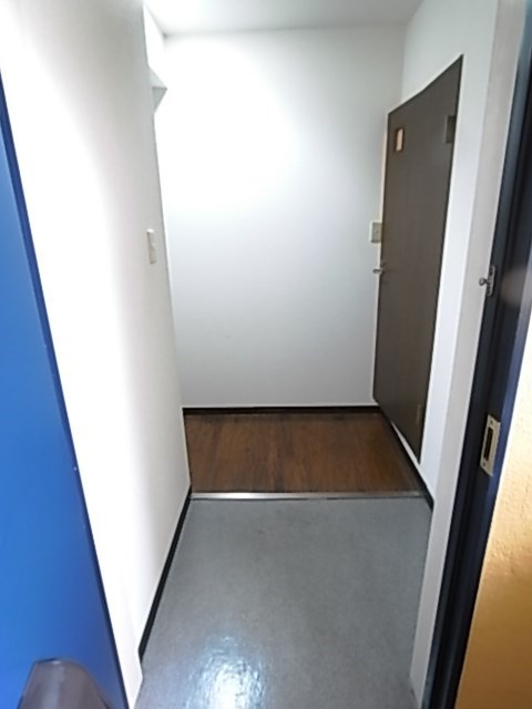 ビオトープ宝津の玄関
