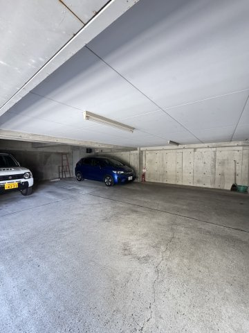 ビューライフ六甲の駐車場
