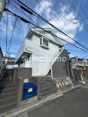 ヒルズパレス神戸塩屋の外観|落ち着いた雰囲気の外観です