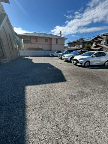 パレドールJOEの駐車場|カースペースがあります
