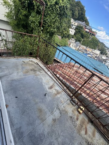 兵庫区鵯越筋戸建のバルコニー