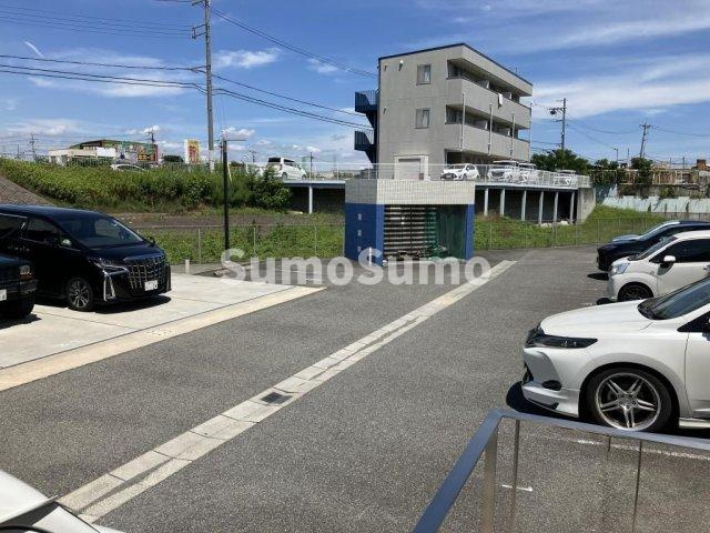 シエルオカモトの駐車場|カースペースがあります