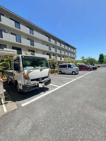 パンノアールの駐車場