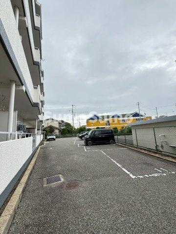 シャトー北別府の駐車場|駐車場があります