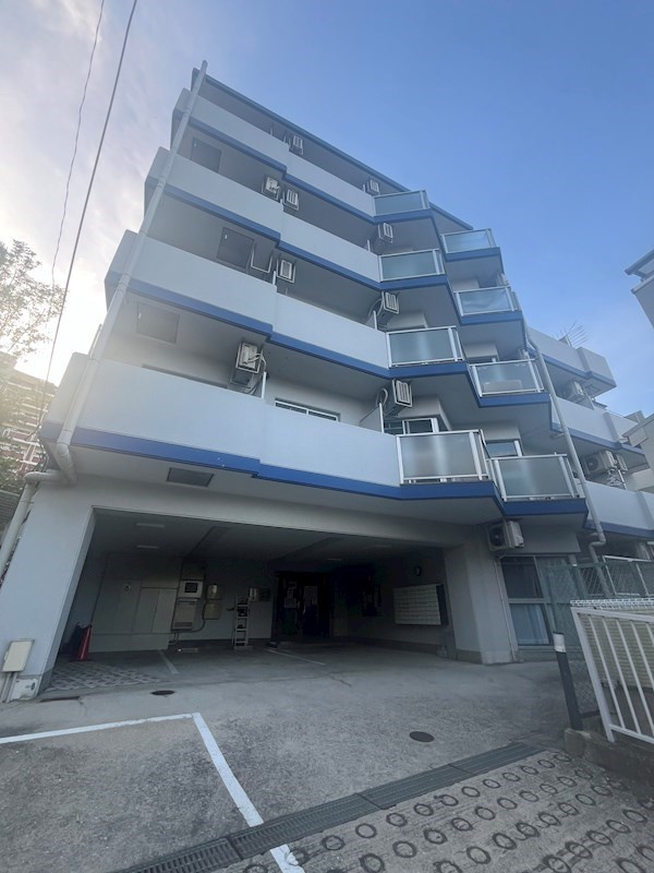 ヒルバレー妙法寺駅前