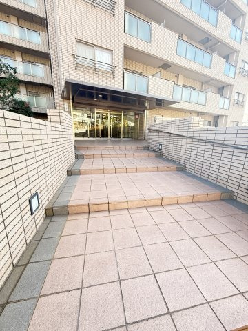 シャトー芦屋のエントランス
