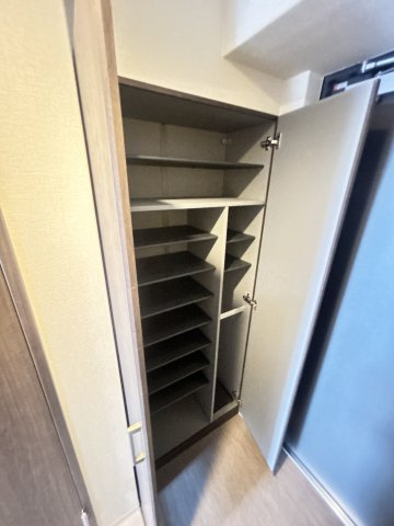 ファーストフィオーレ尼崎グランウエストの収納