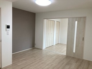 フジパレス尼崎西長洲町の居間・リビング