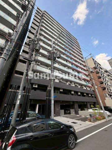 セレニテ難波グランデシュッドの外観