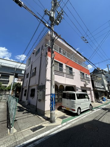 スリール灘南の外観