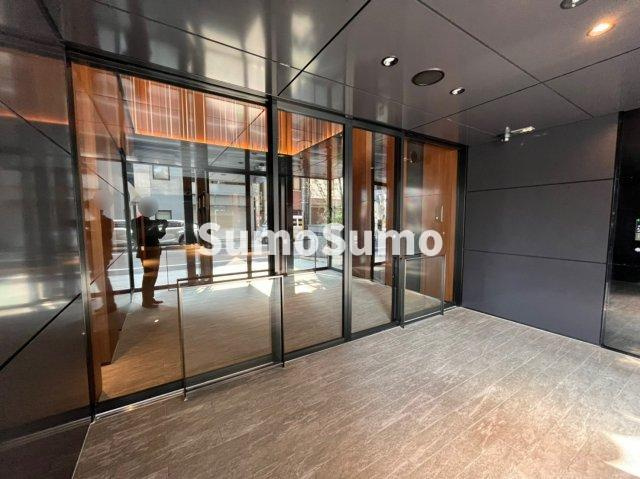 大阪市浪速区戎本町１丁目の賃貸マンションのエントランス|落ち着いたエントランスです