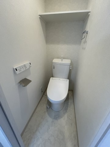 フォーリアライズ尼崎エランのトイレ