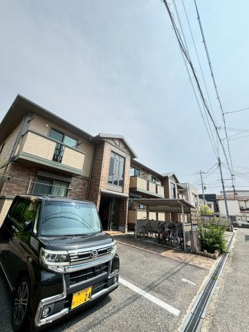 セジュール西明石の駐車場