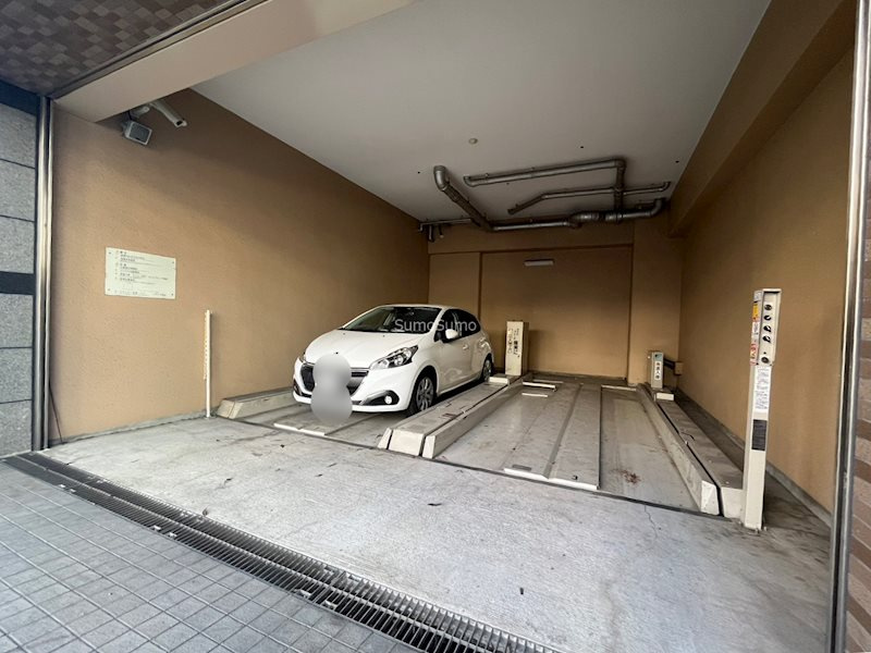 プレサンス中之島公園南の駐車場|駐車スペースもあります