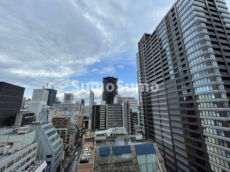 プレサンス堺筋本町駅前シェルの展望